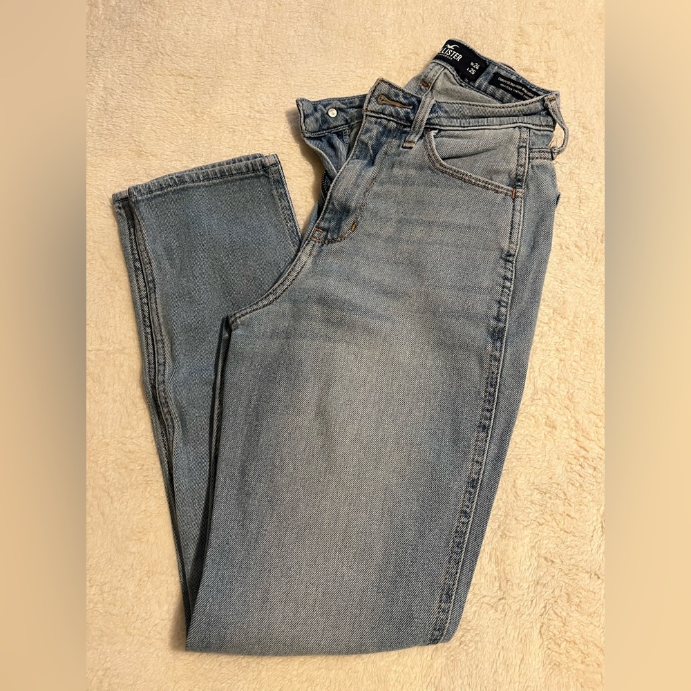 0S Hollister Vintage style light/med wash jeans